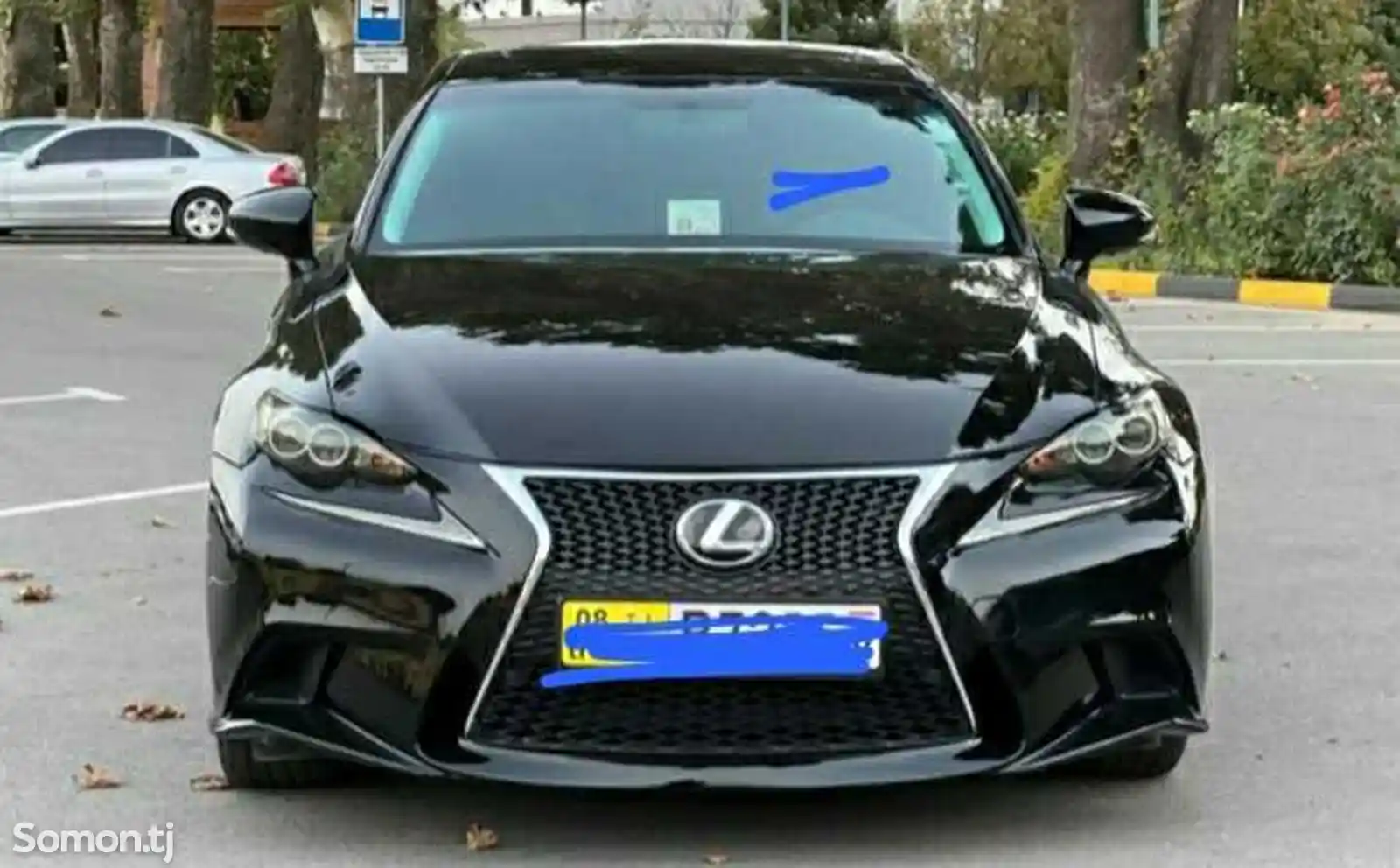Лобовое стекло от Lexus IS 2014
