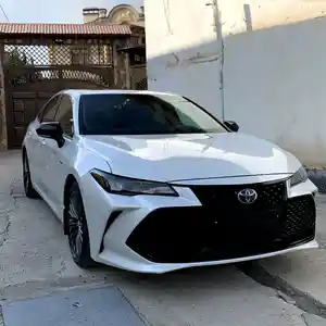 Toyota Avalon, 2018