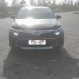 Toyota Camry, 2015