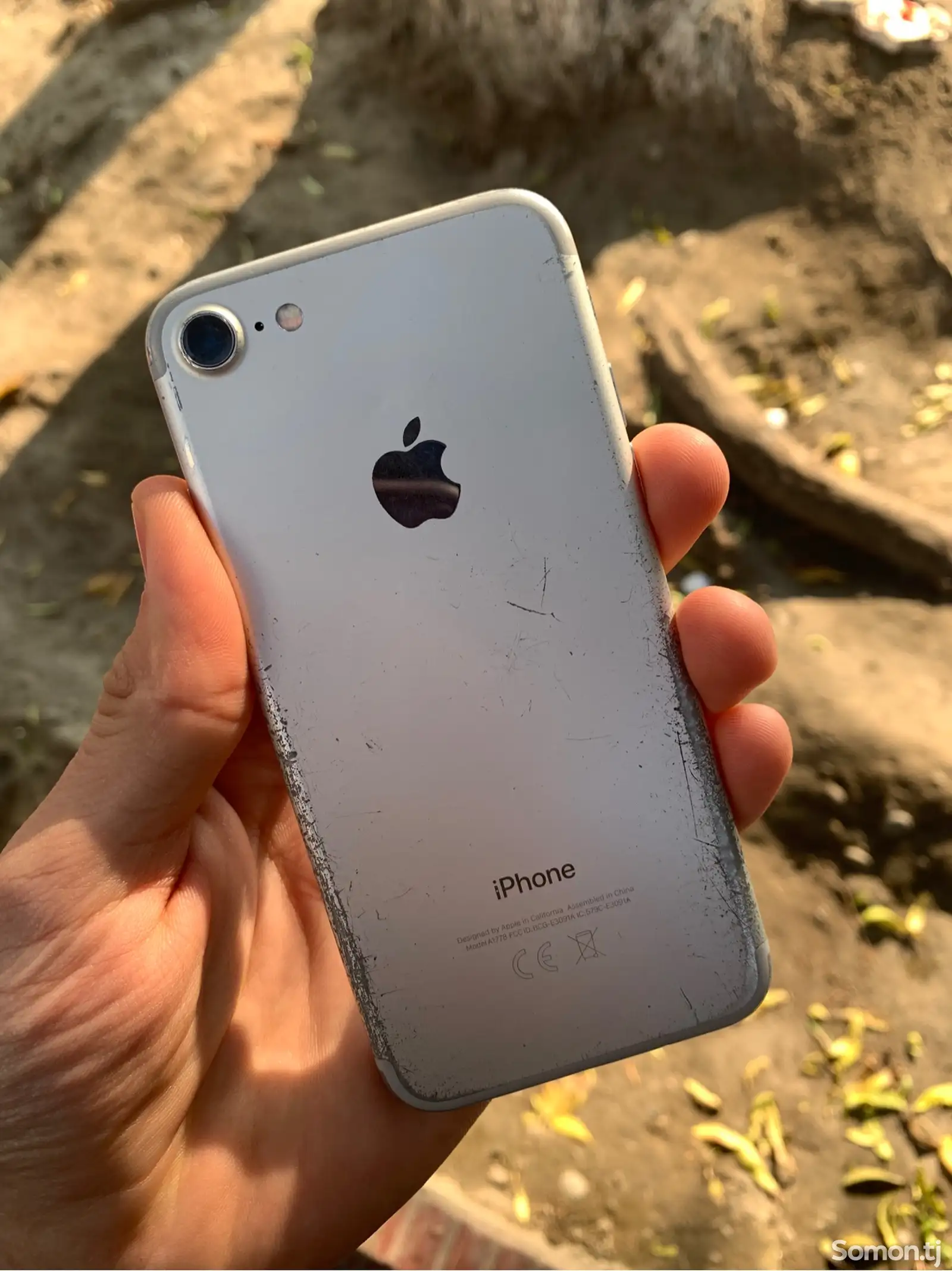 Apple iPhone 7, 32 gb-1