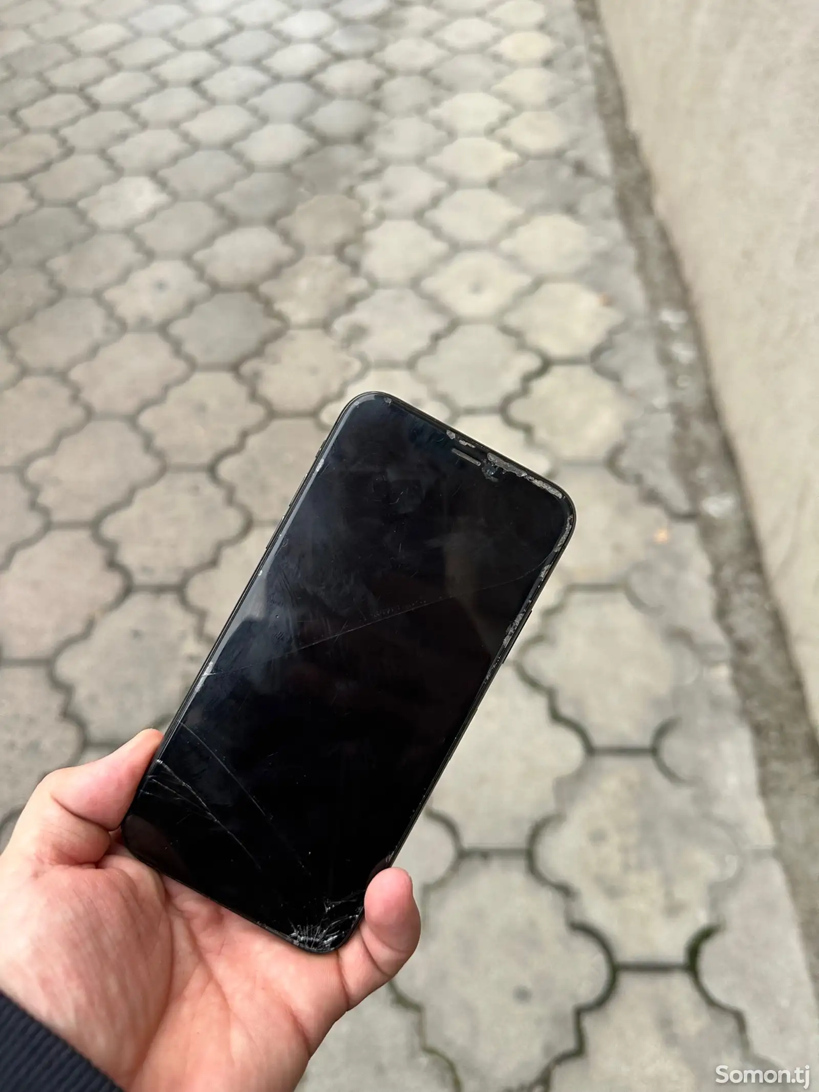 Apple iPhone X, 256 gb, Space Grey на запчасти-1