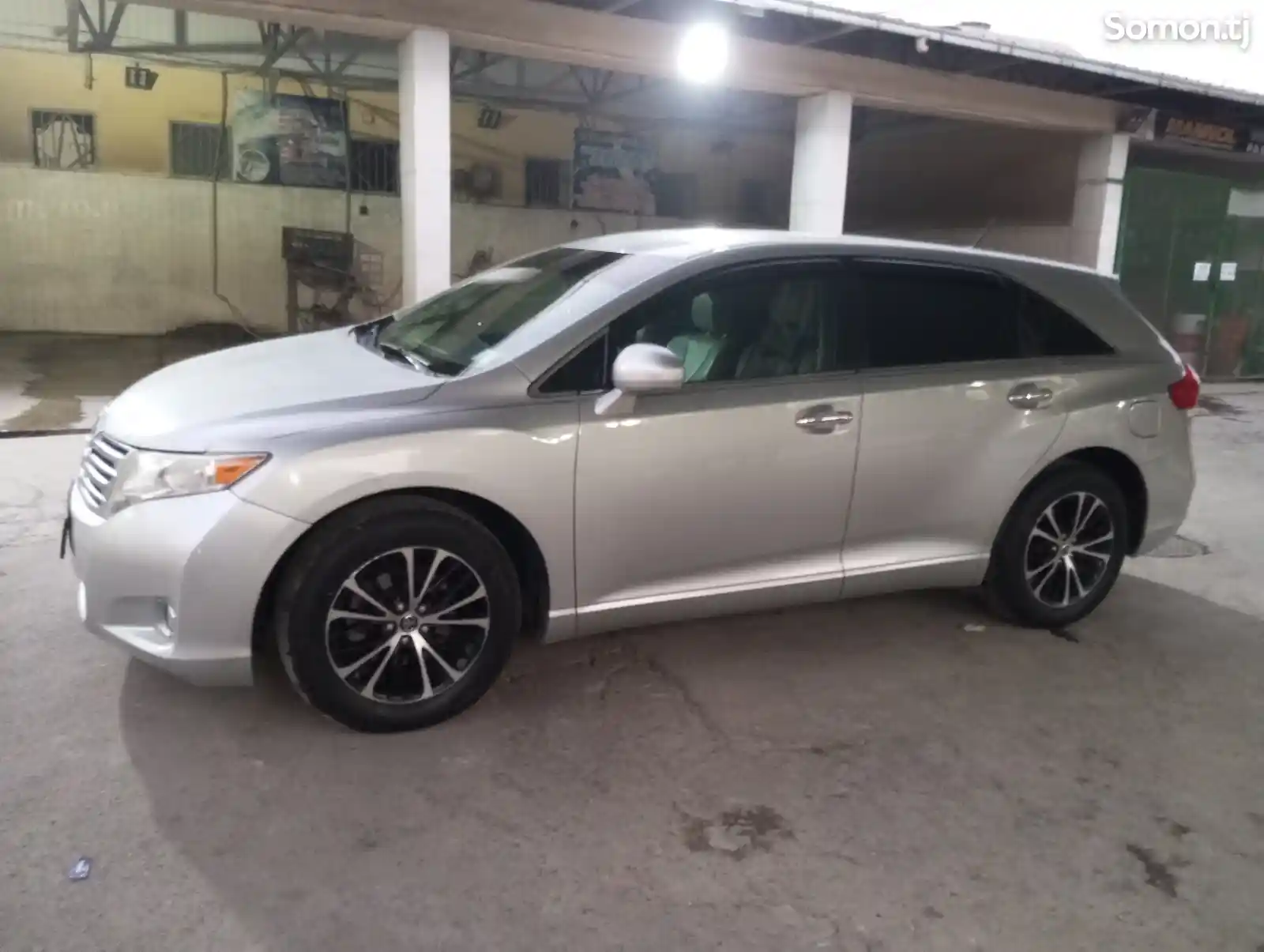 Toyota Venza, 2011-6