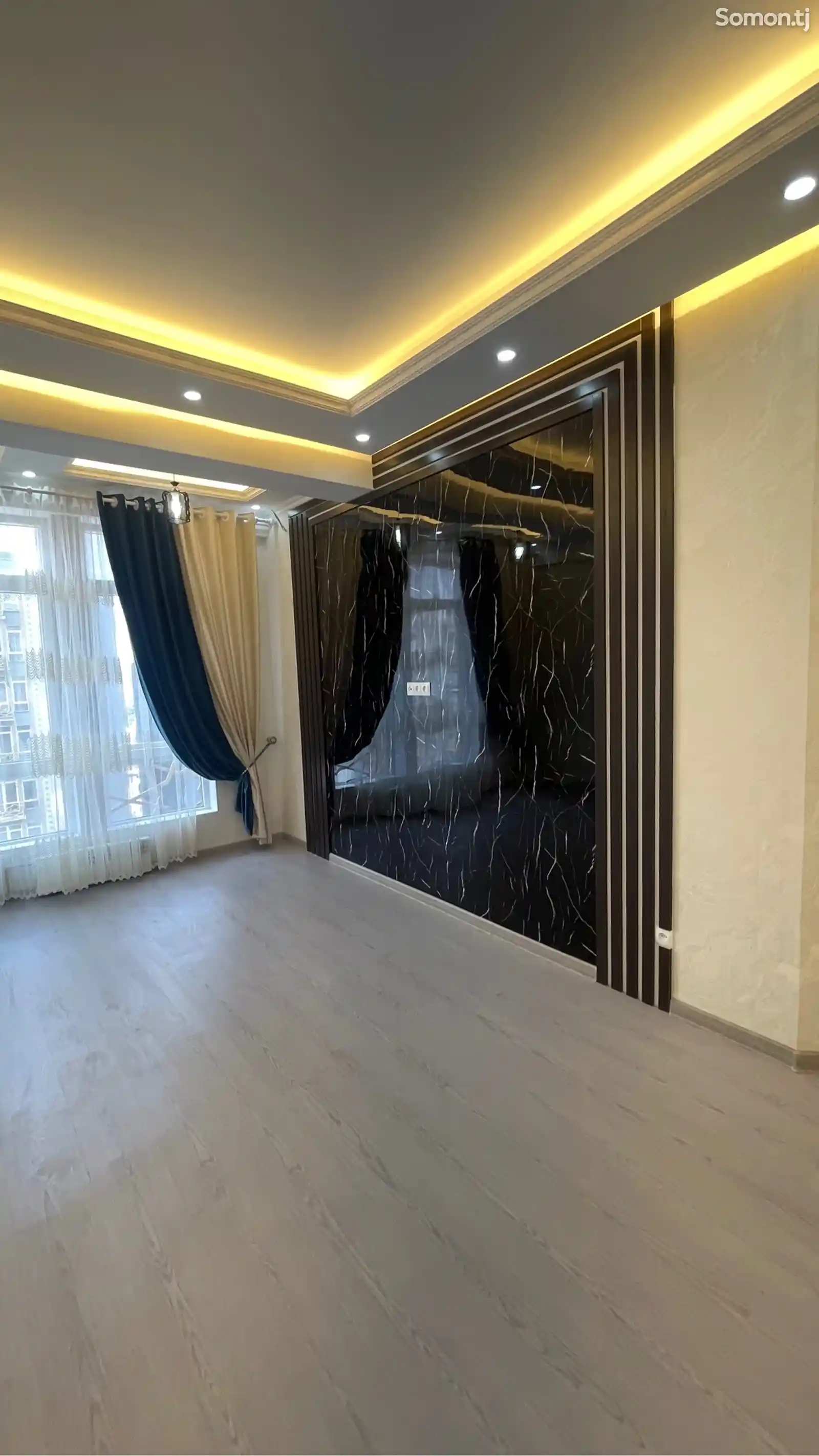 3-комн. квартира, 12 этаж, 65 м², Центр-8