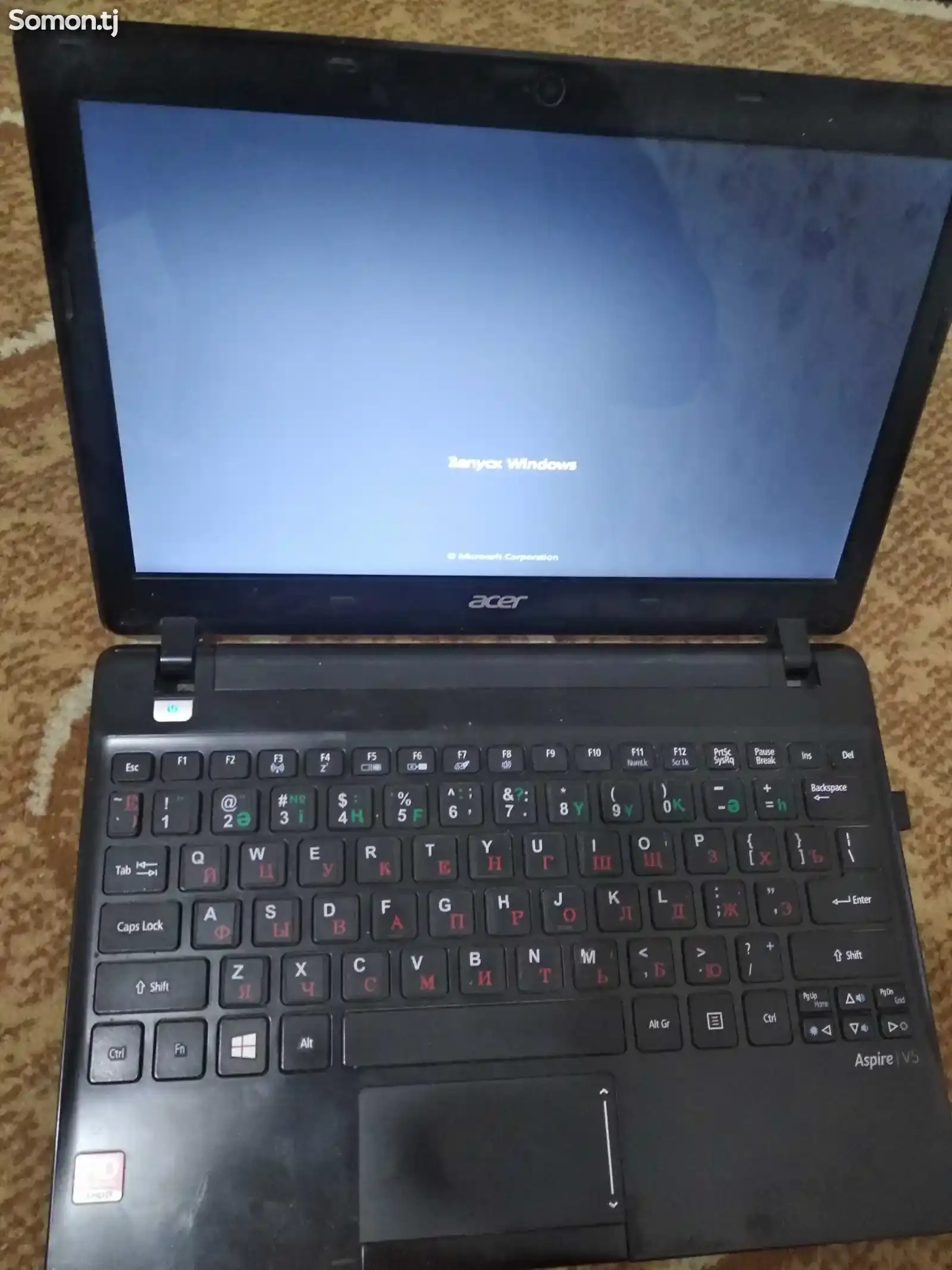 Ноутбук Acer Aspire-1