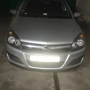 Opel Astra H, 2006