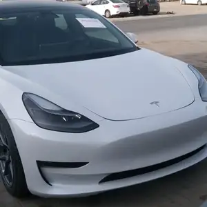 Tesla Model 3, 2022