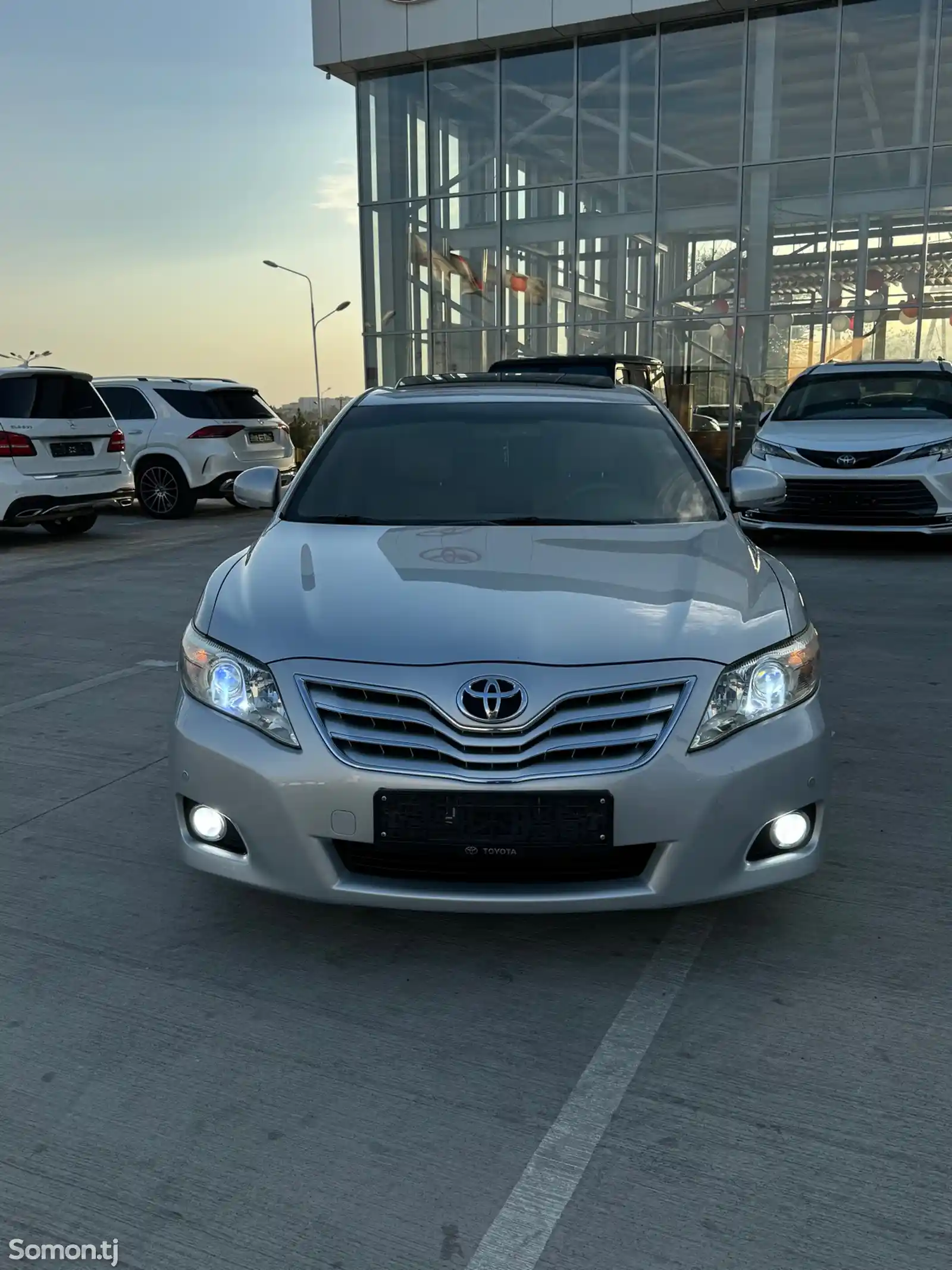 Toyota Camry, 2011-6