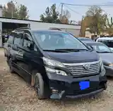 Toyota Vellfire, 2009-4