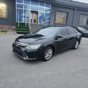 Toyota Camry, 2015