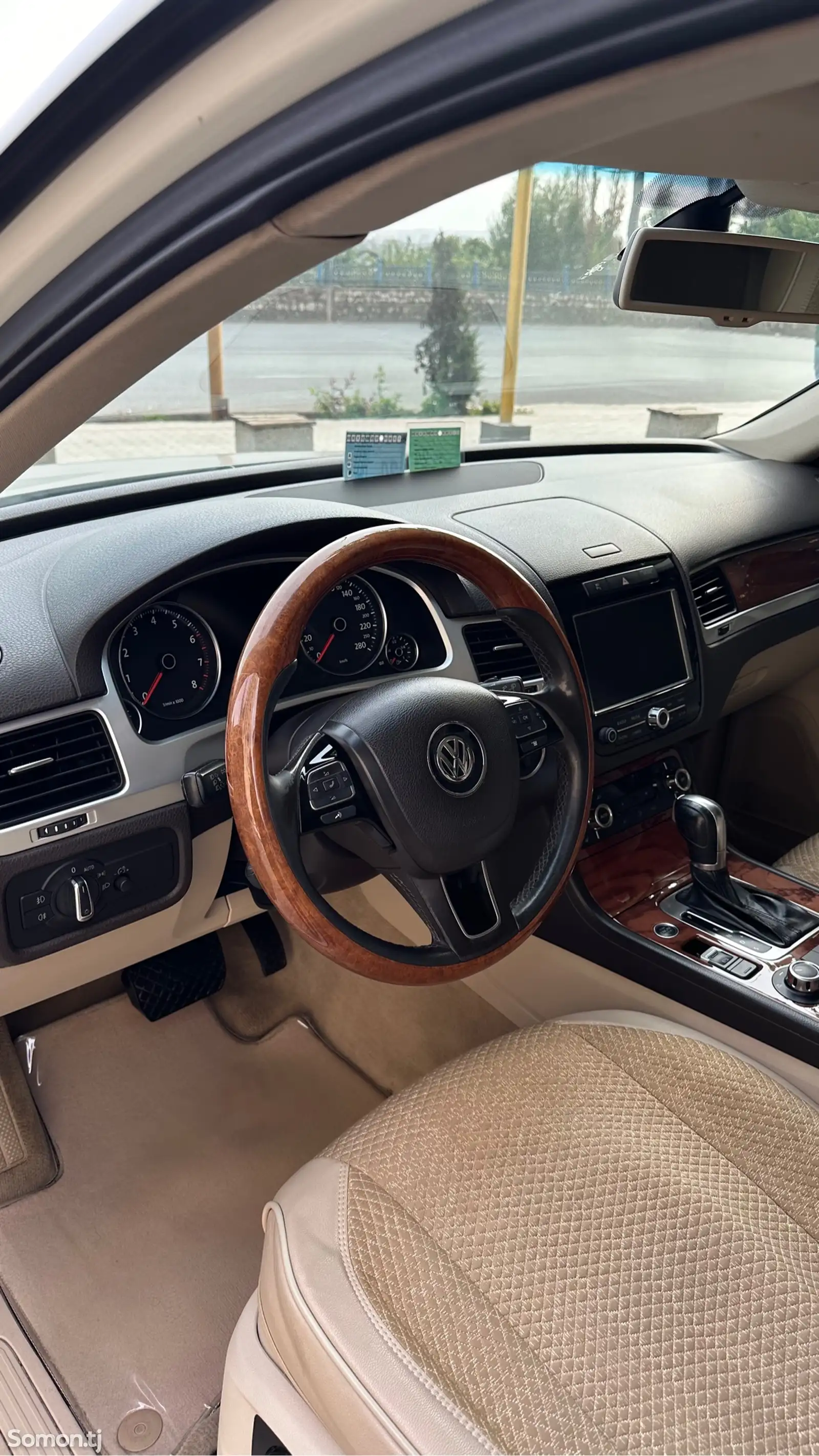 Volkswagen Touareg, 2011-7