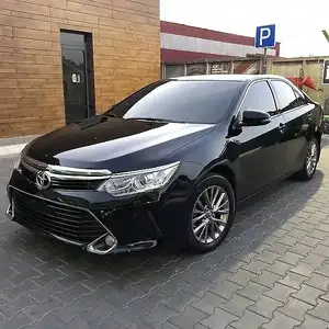 Toyota Camry, 2015