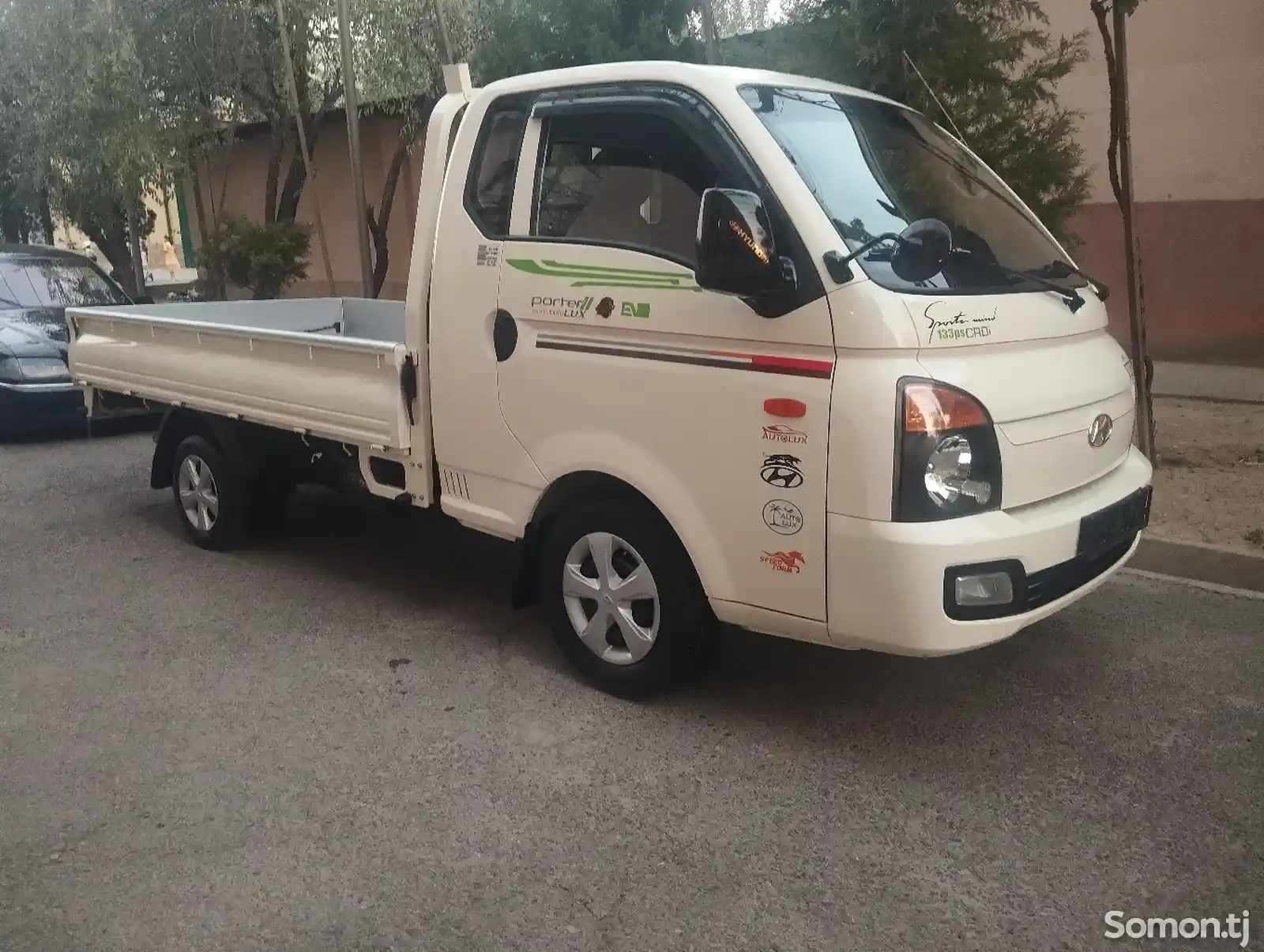 Бортовой автомобиль Hyundai Porter, 2015-2