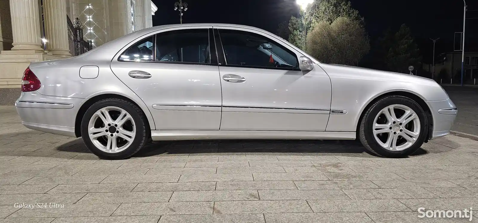 Mercedes-Benz E class, 2002-5