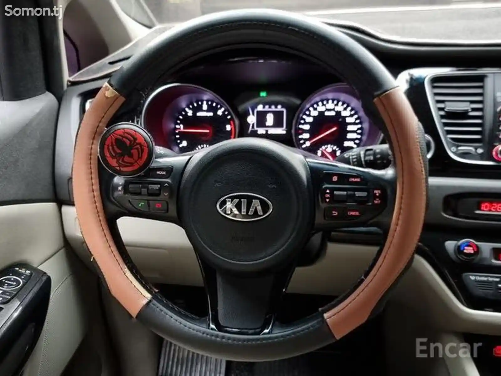 Kia Carnival, 2014 на заказ-11