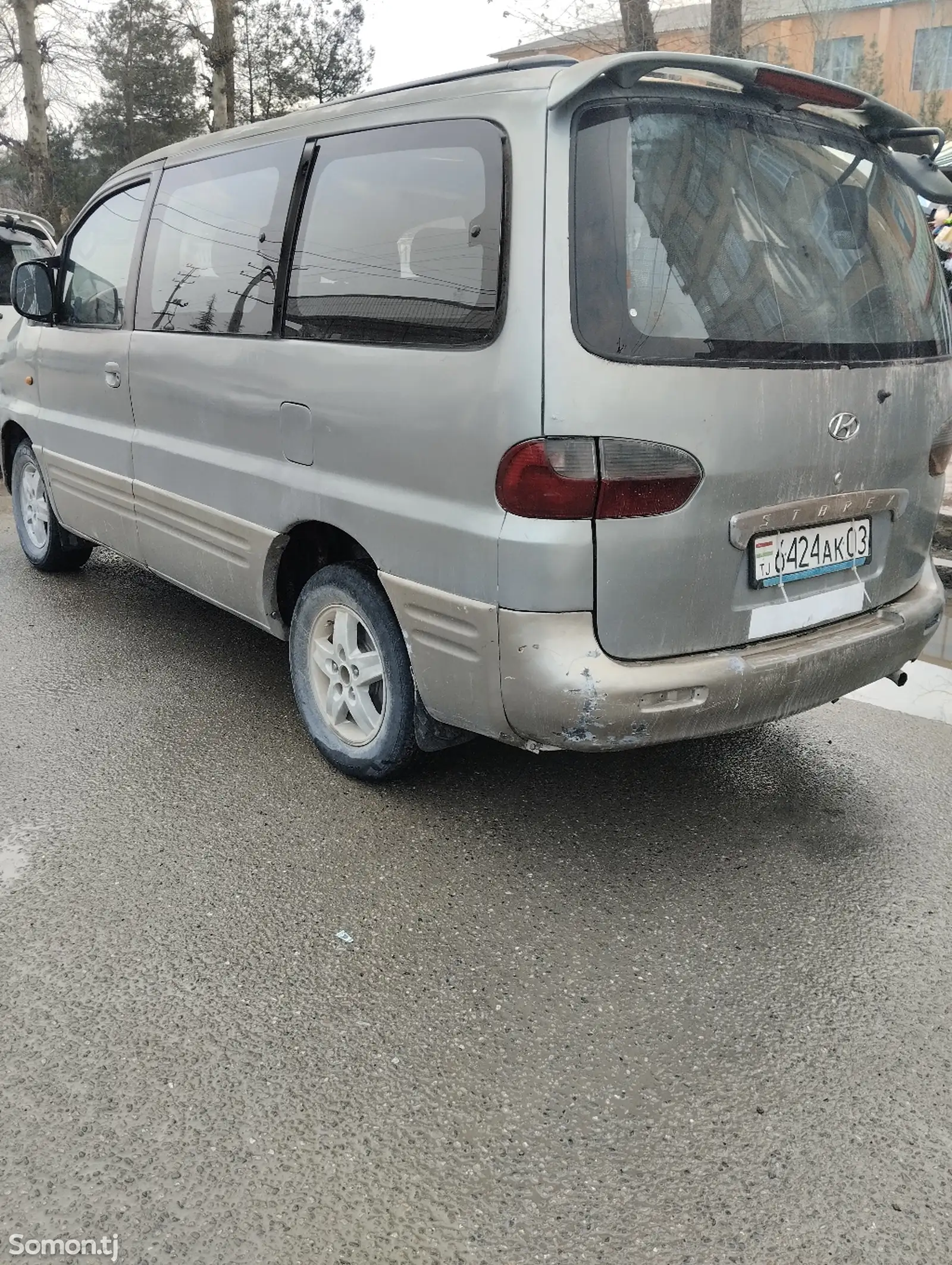 Микроавтобус Hyundai Starex, 2000-1