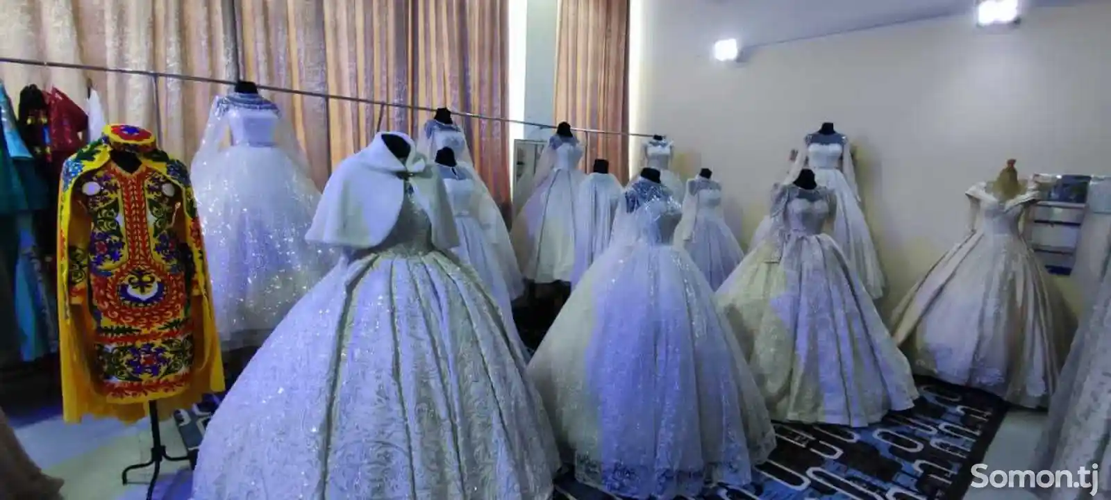 Комплект свадебных платьев-5