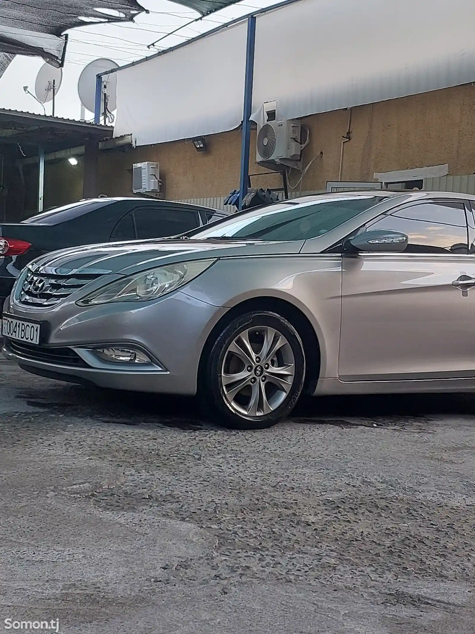 Hyundai Sonata, 2010-3