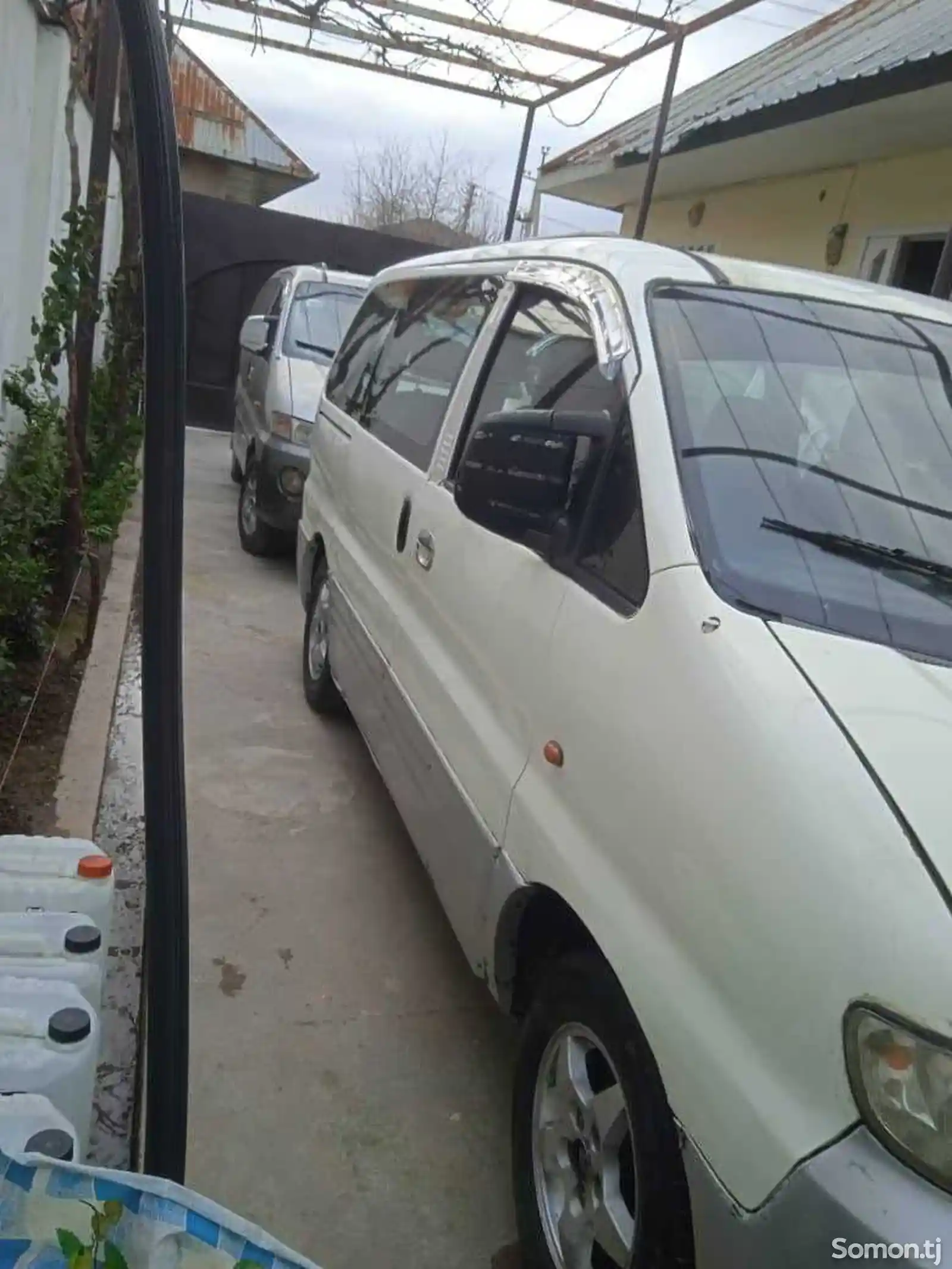 Hyundai Starex, 2000-5
