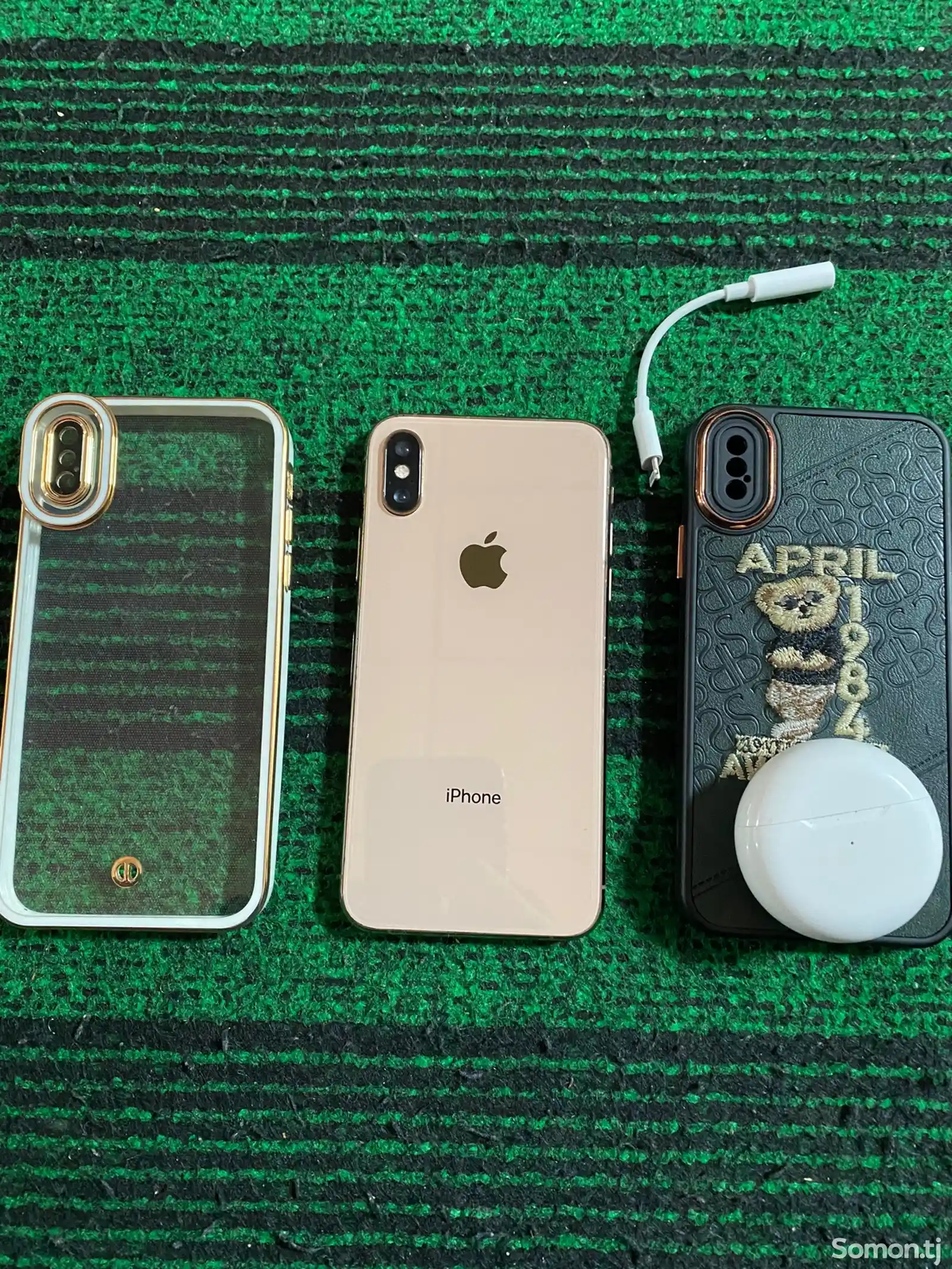 Apple iPhone Xs, 256 gb, Gold-3