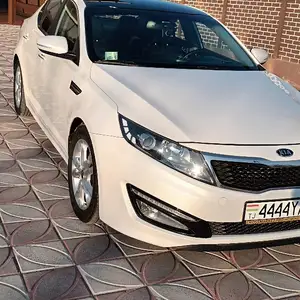 Kia K5, 2011