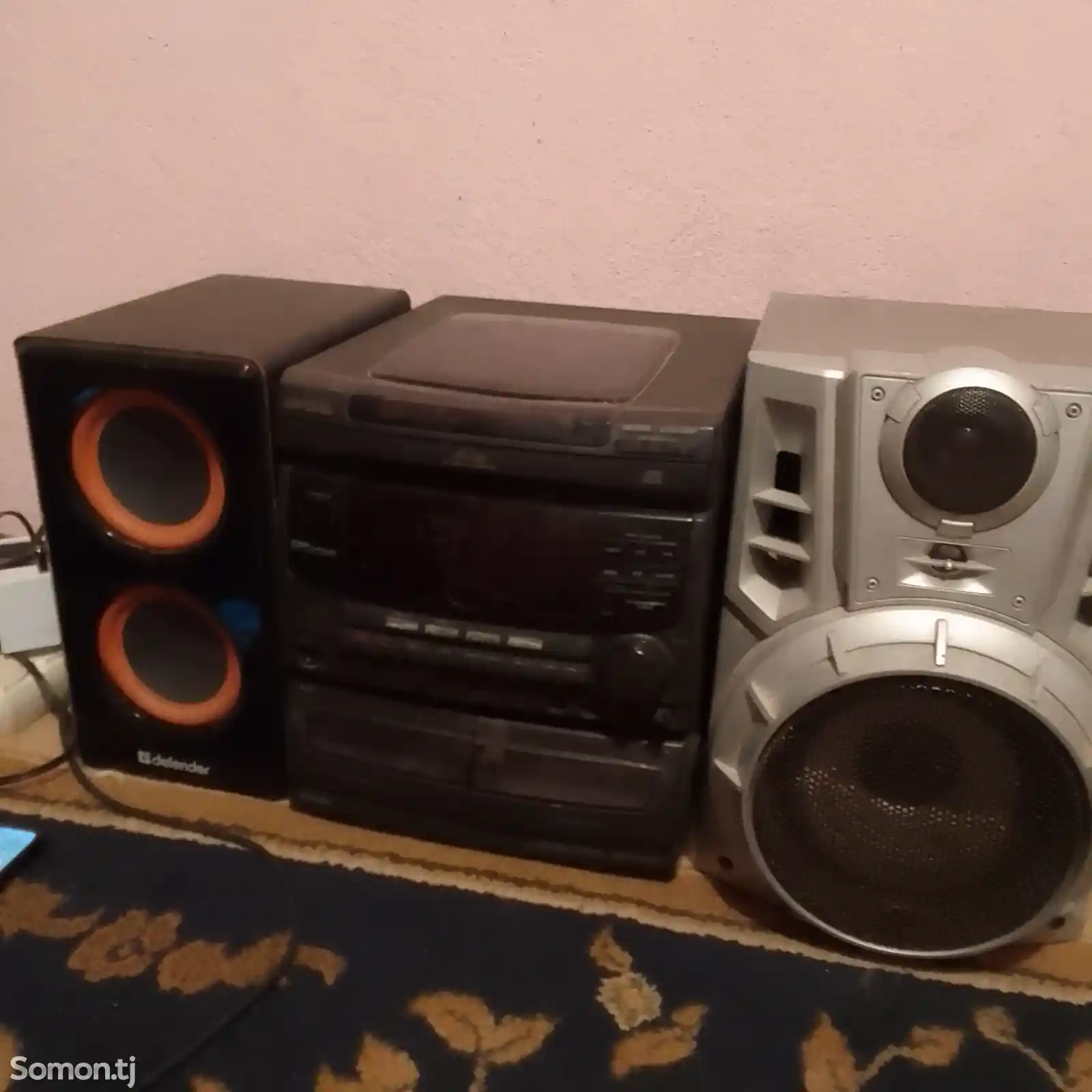 Музыкальный центр Aiwa-1