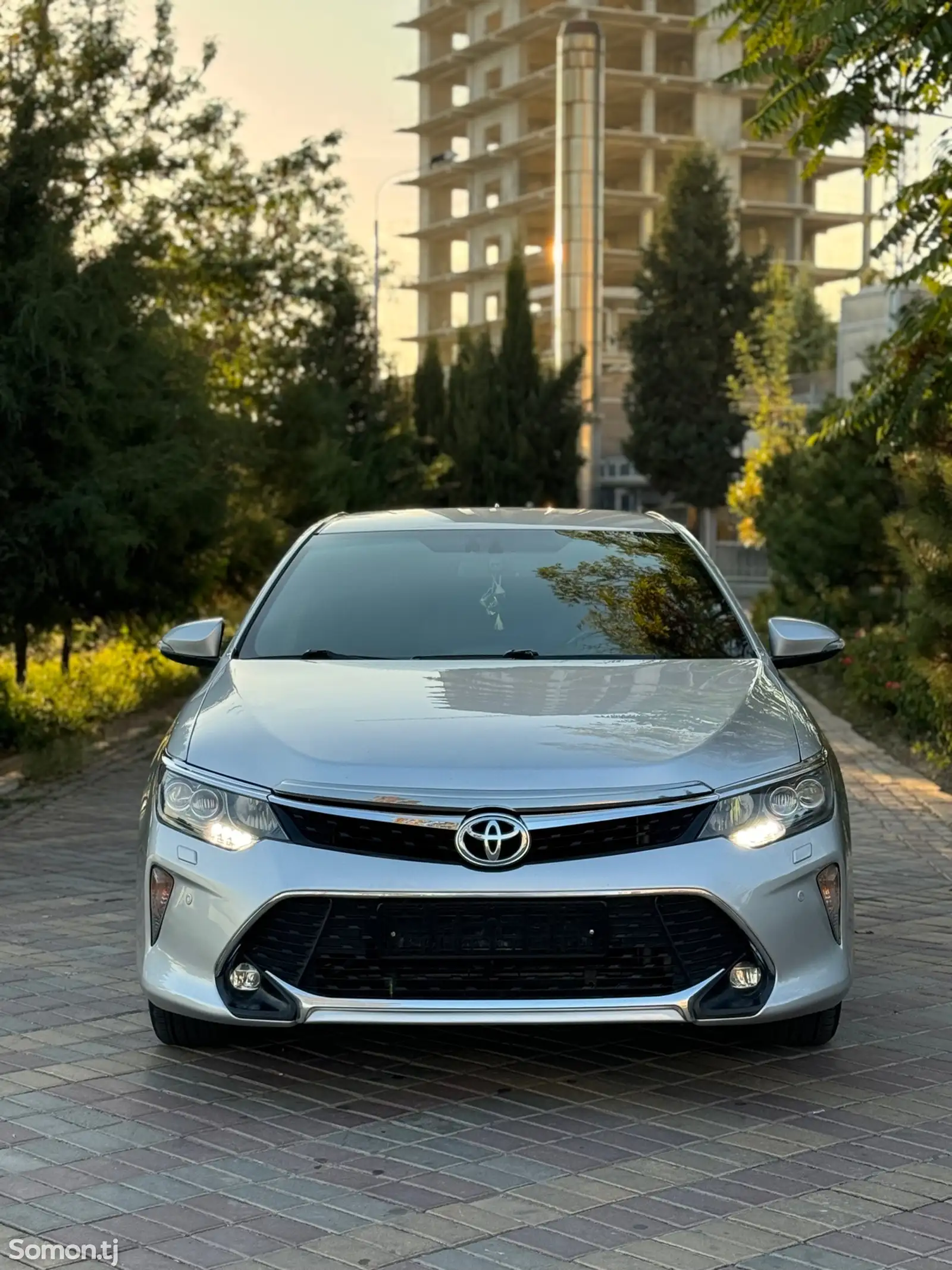 Toyota Camry, 2016-1