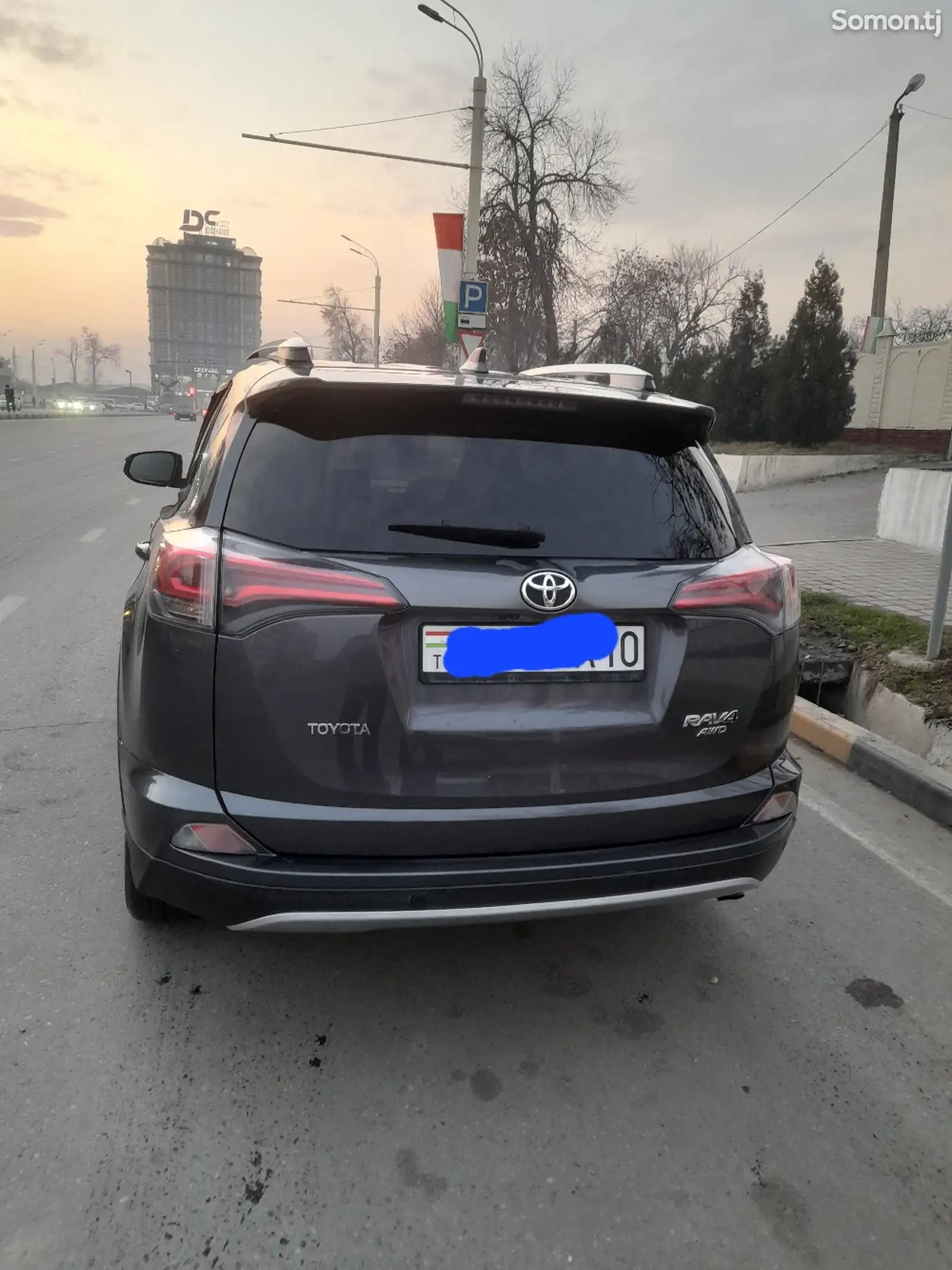 Toyota RAV 4, 2018-1