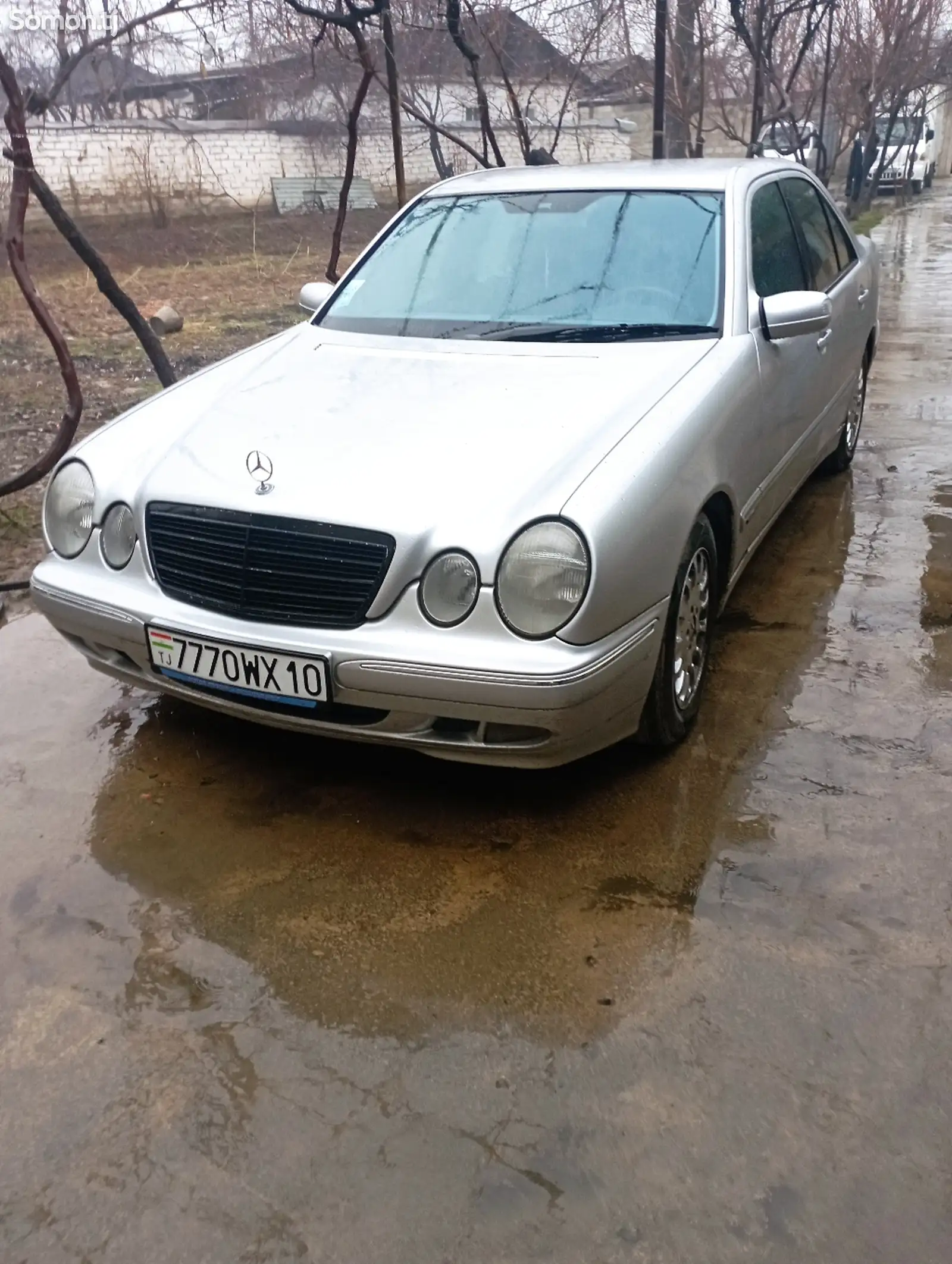 Mercedes-Benz E class, 2001-1