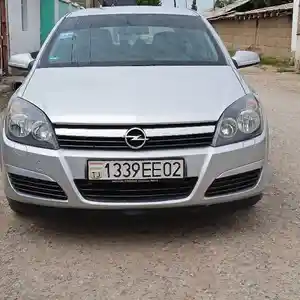 Opel Astra H, 2005