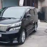 Toyota Vellfire, 2009-6