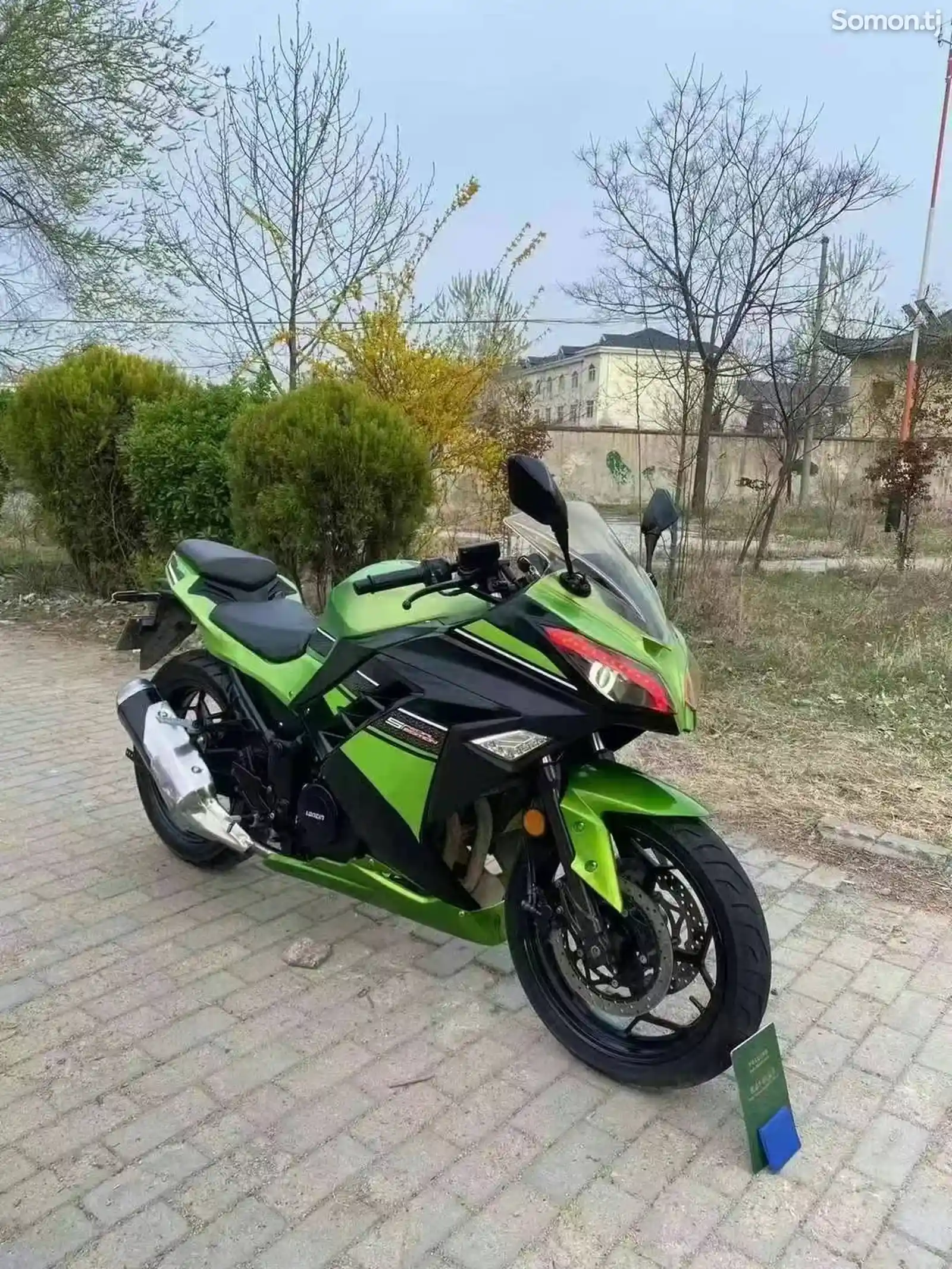 Мотоцикл Kawasaki Ninja V6 400cc на заказ-2