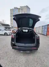 Tesla Model Y, 2022-4