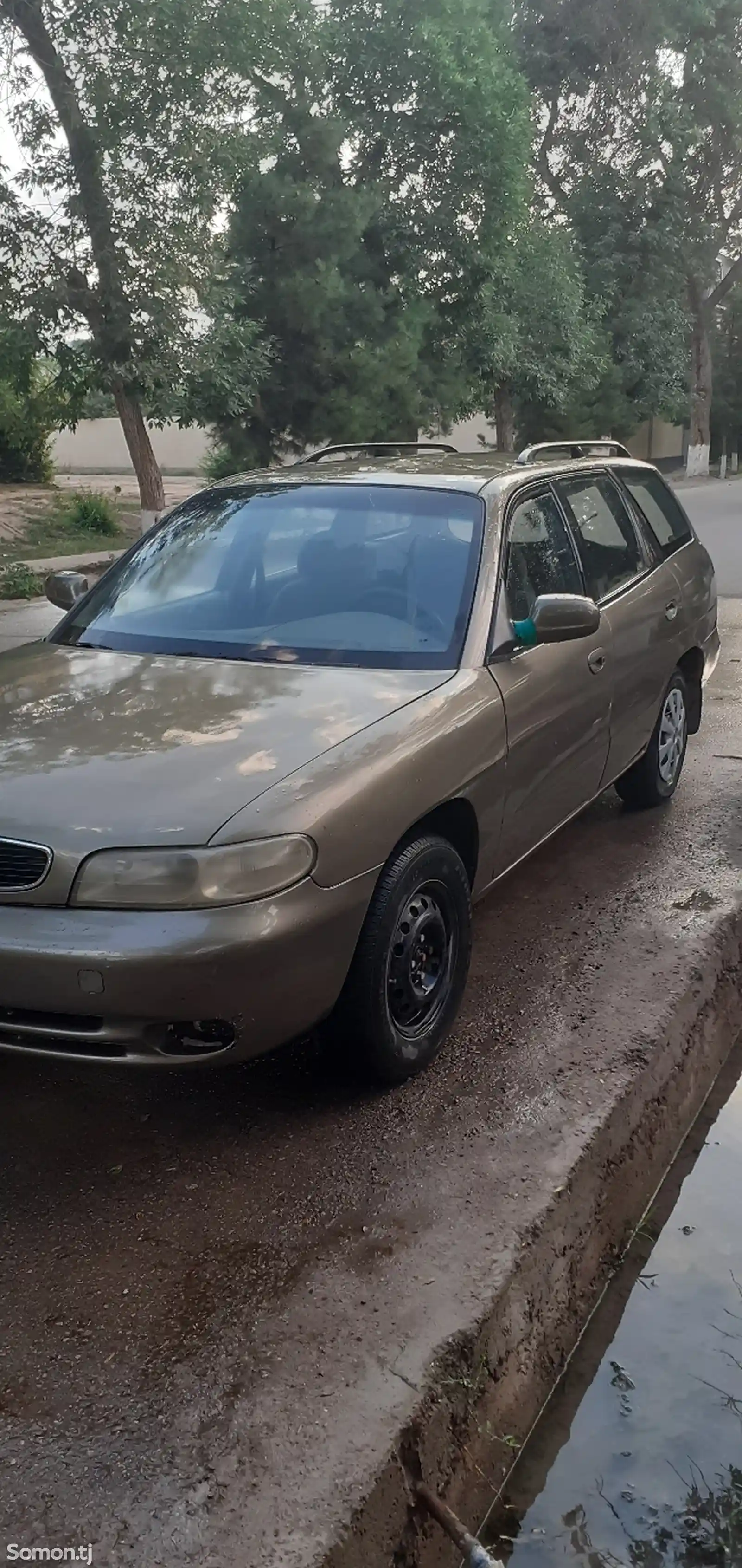 Daewoo Nubira, 1996-1