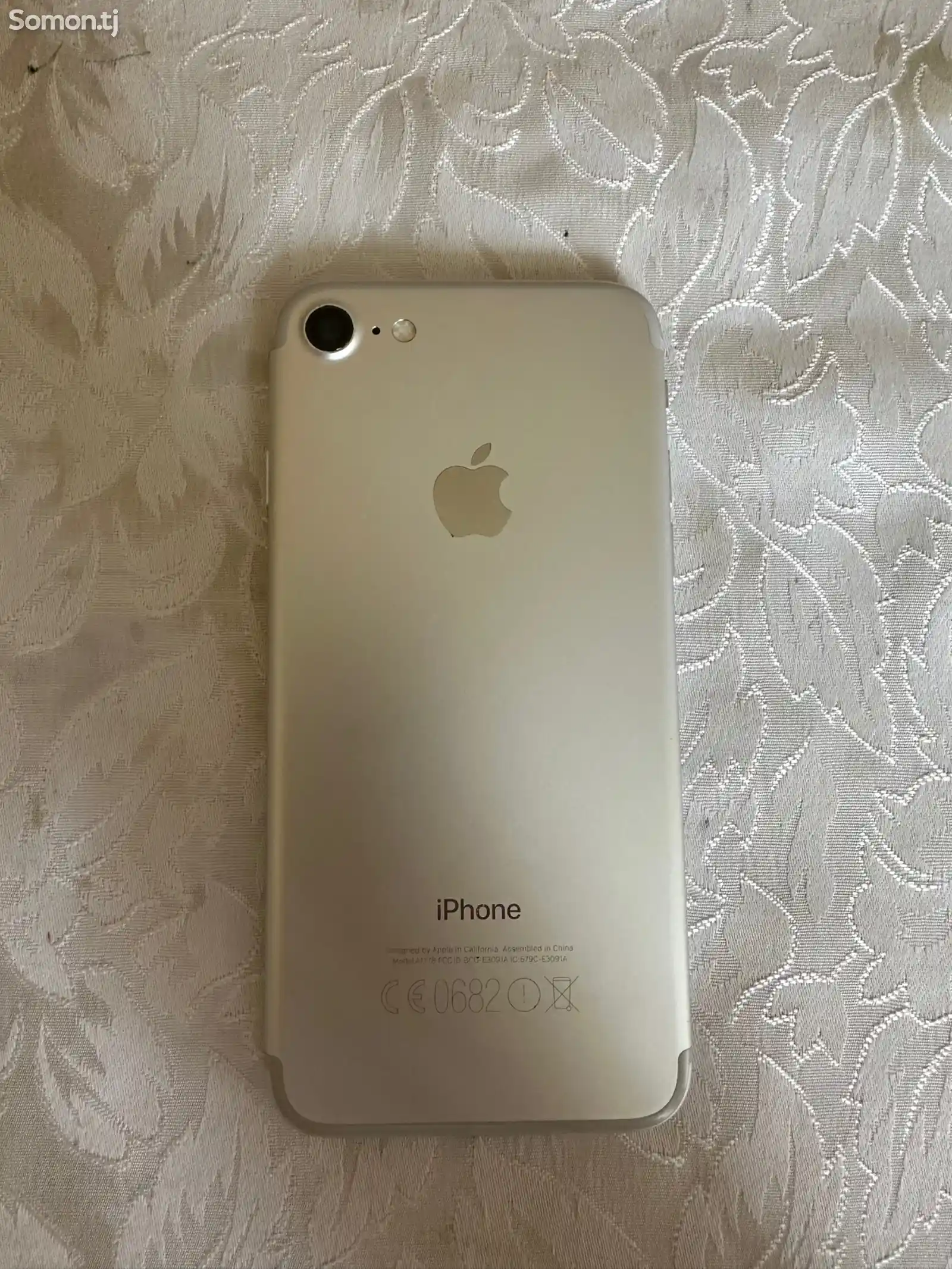 Apple iPhone 7, 32 gb-2