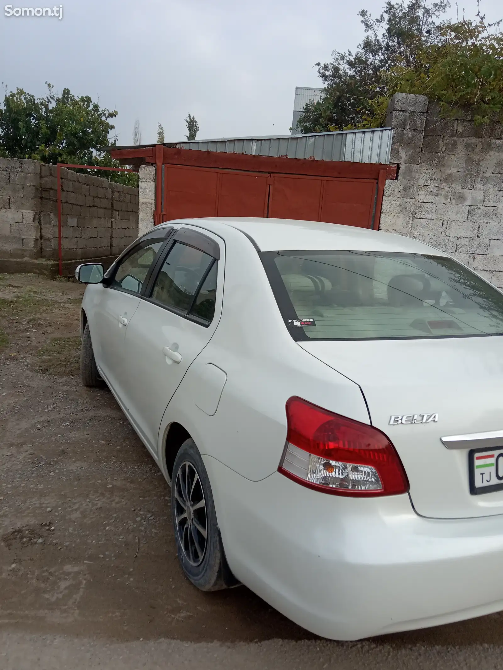 Toyota Belta, 2009-2