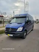 Фургон Mersedes-Benz-4