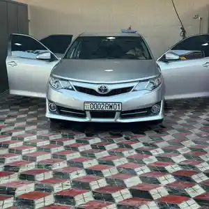 Toyota Camry, 2013