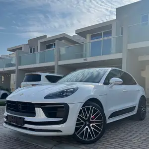 Porsche Macan, 2024