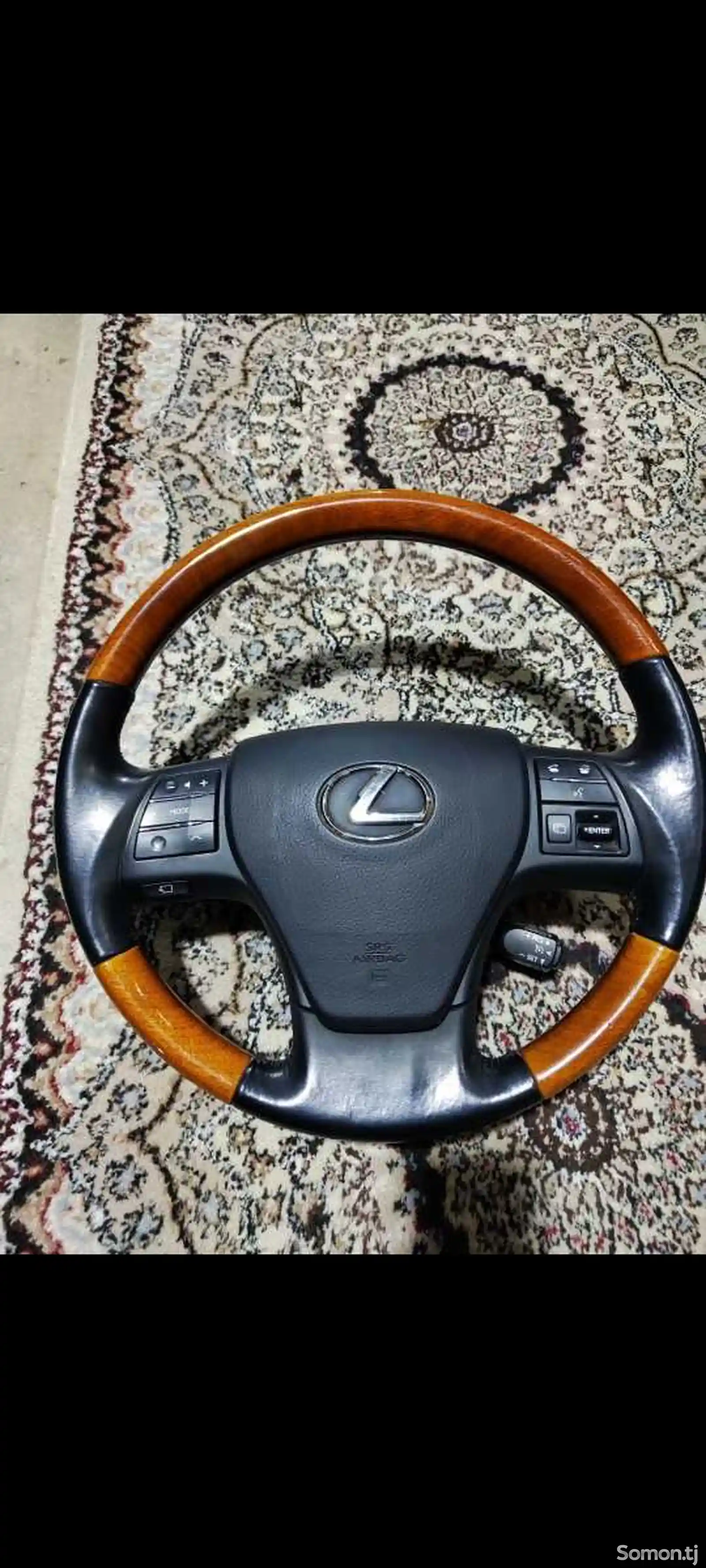 Руль от Lexus 2011