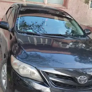 Toyota Corolla, 2011