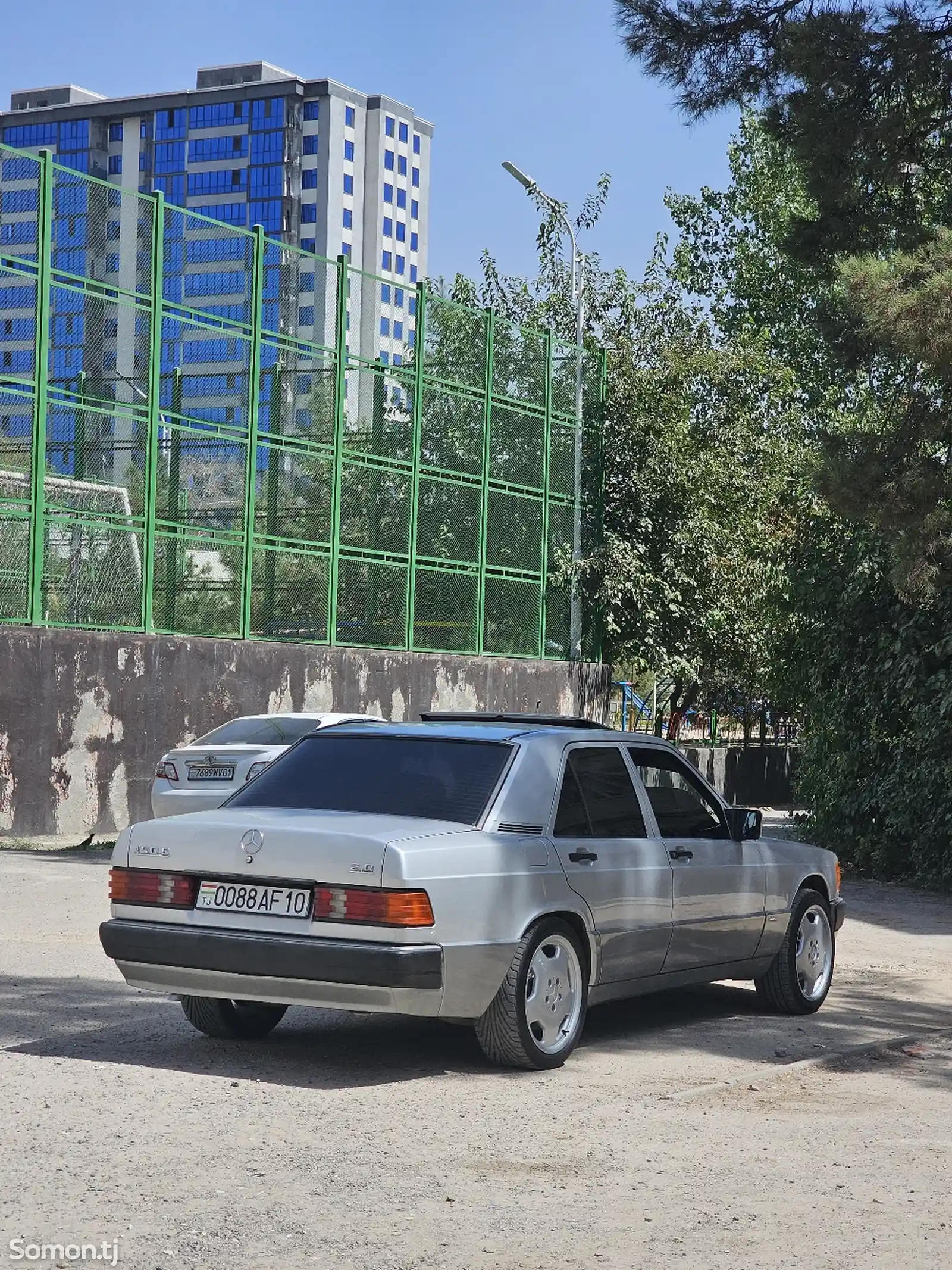 Mercedes-Benz W201, 1990-4