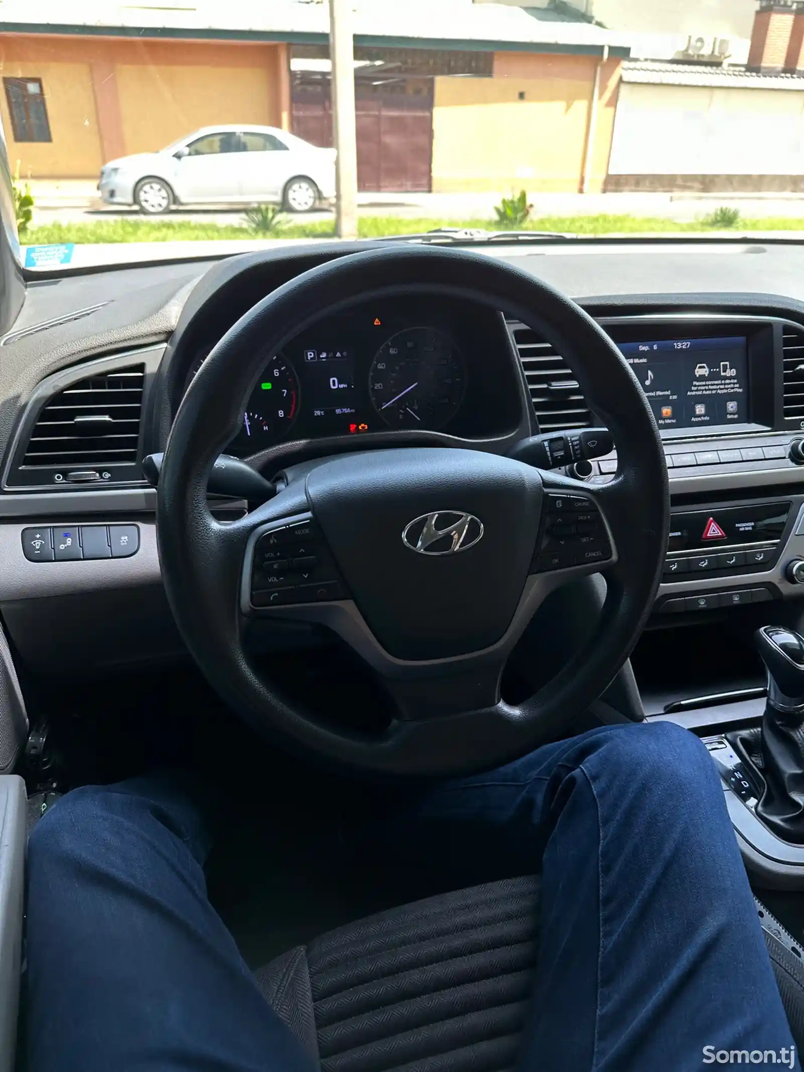 Hyundai Elantra, 2018-6
