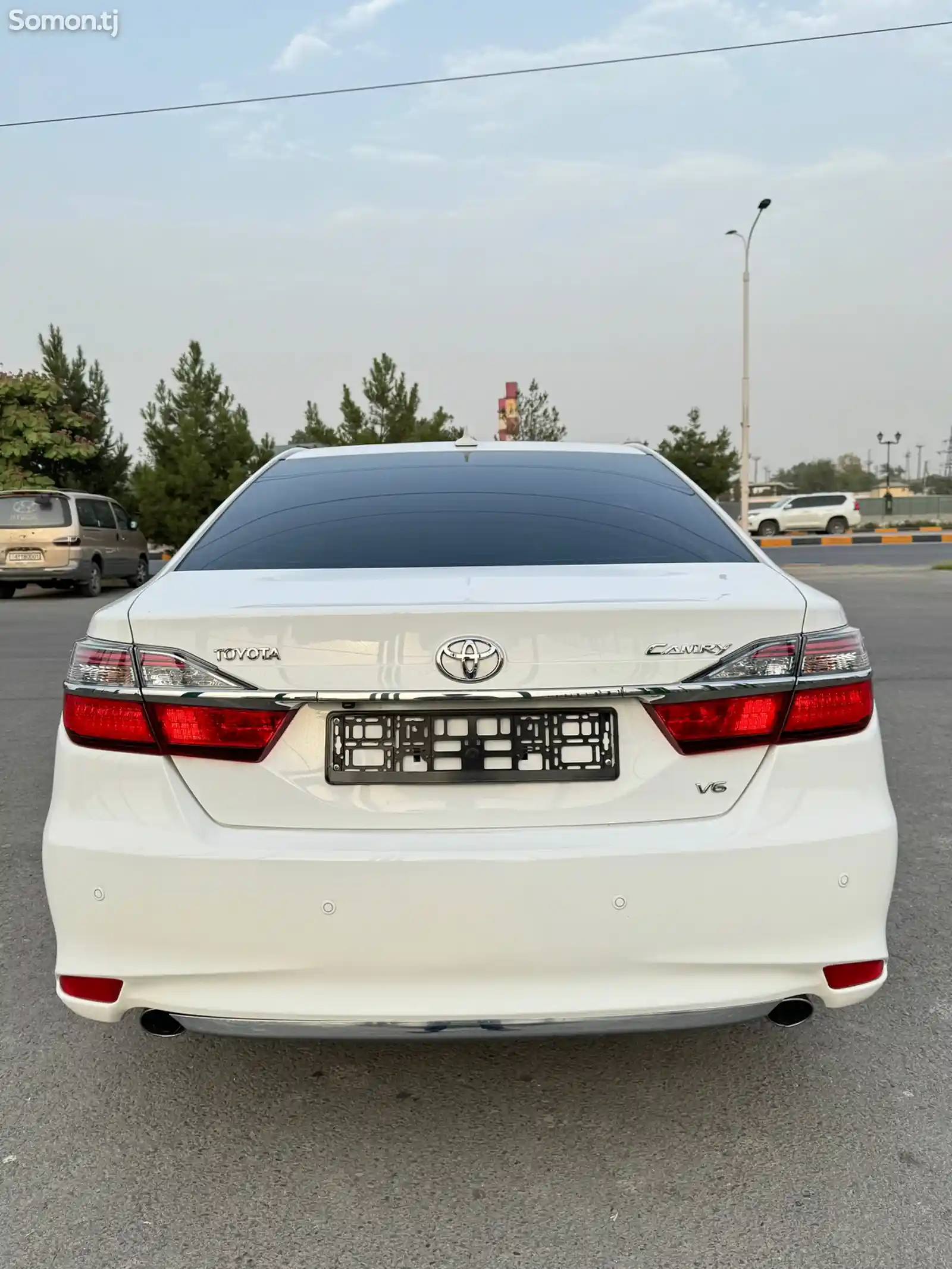 Toyota Camry, 2015-4