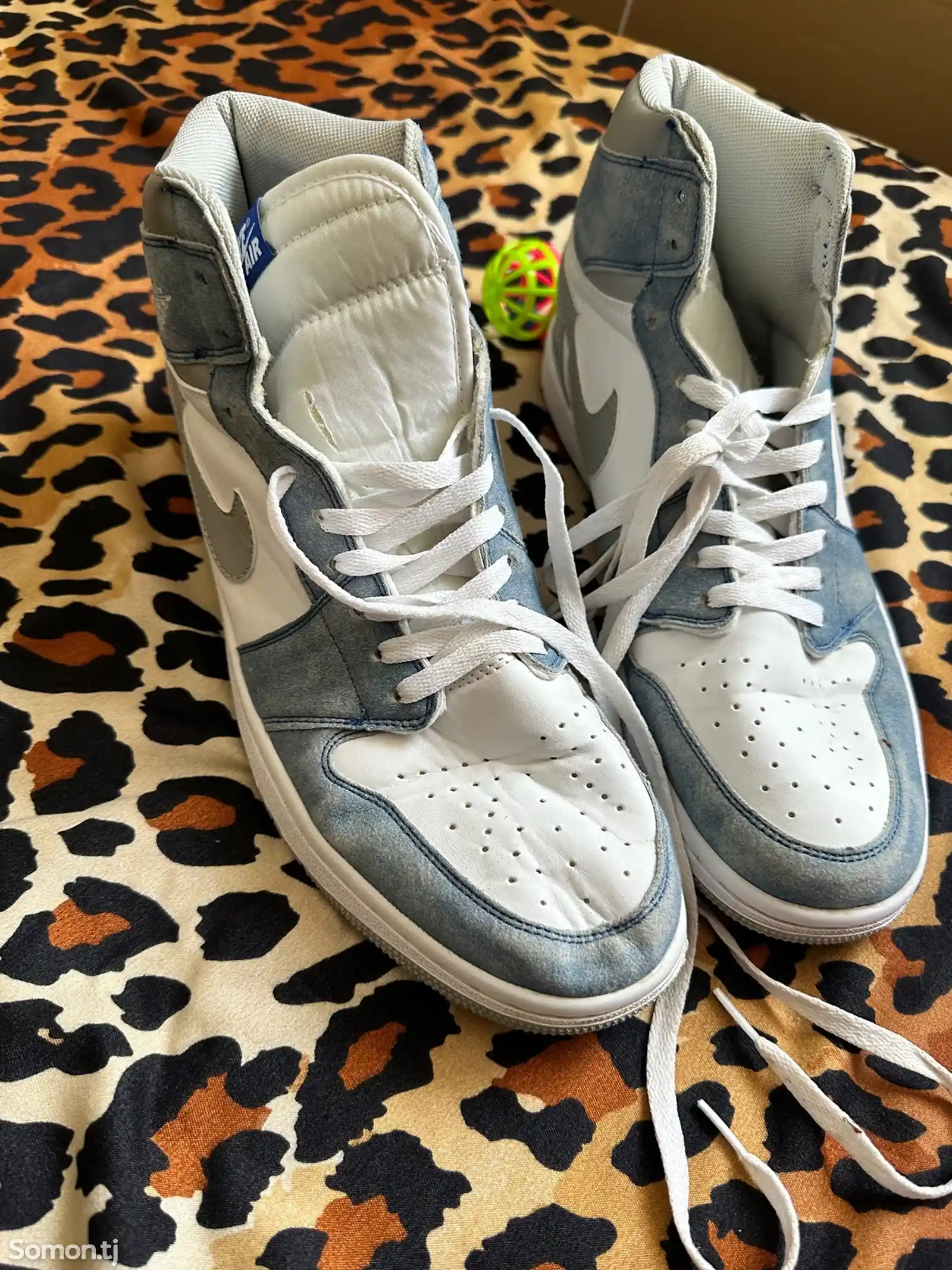 Кроссовки Nike Air Jordan-1
