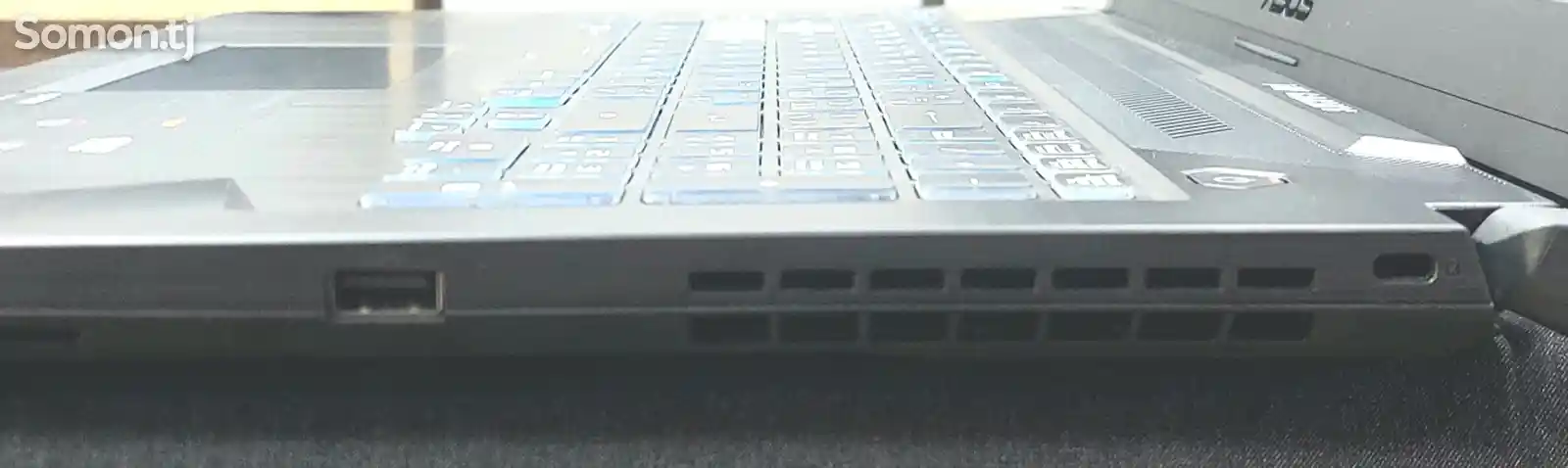 Ноутбук Asus TUF 17/core i5-11th/DDR4-16GB/512GB SSD/RTX2050-3
