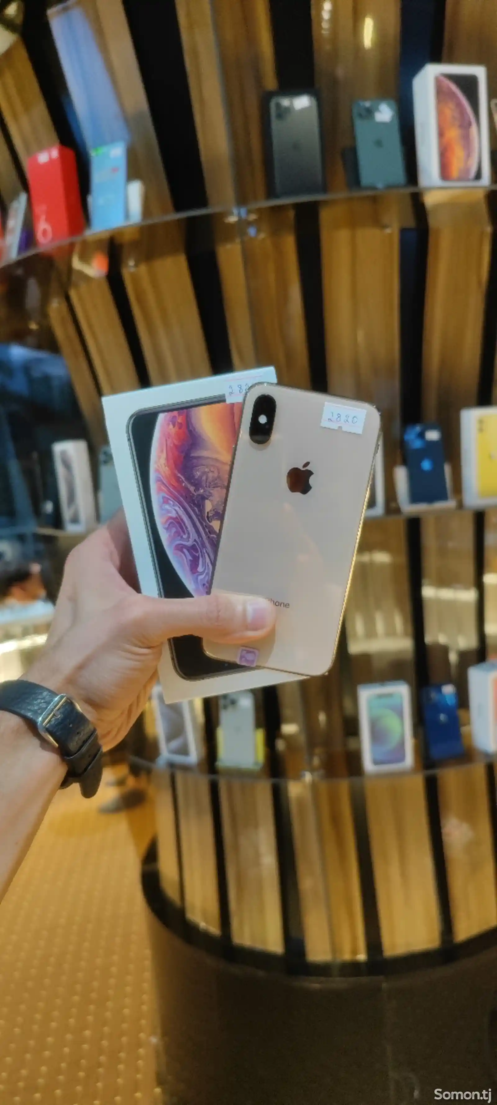 Apple iPhone Xs, 256 gb, Gold-1