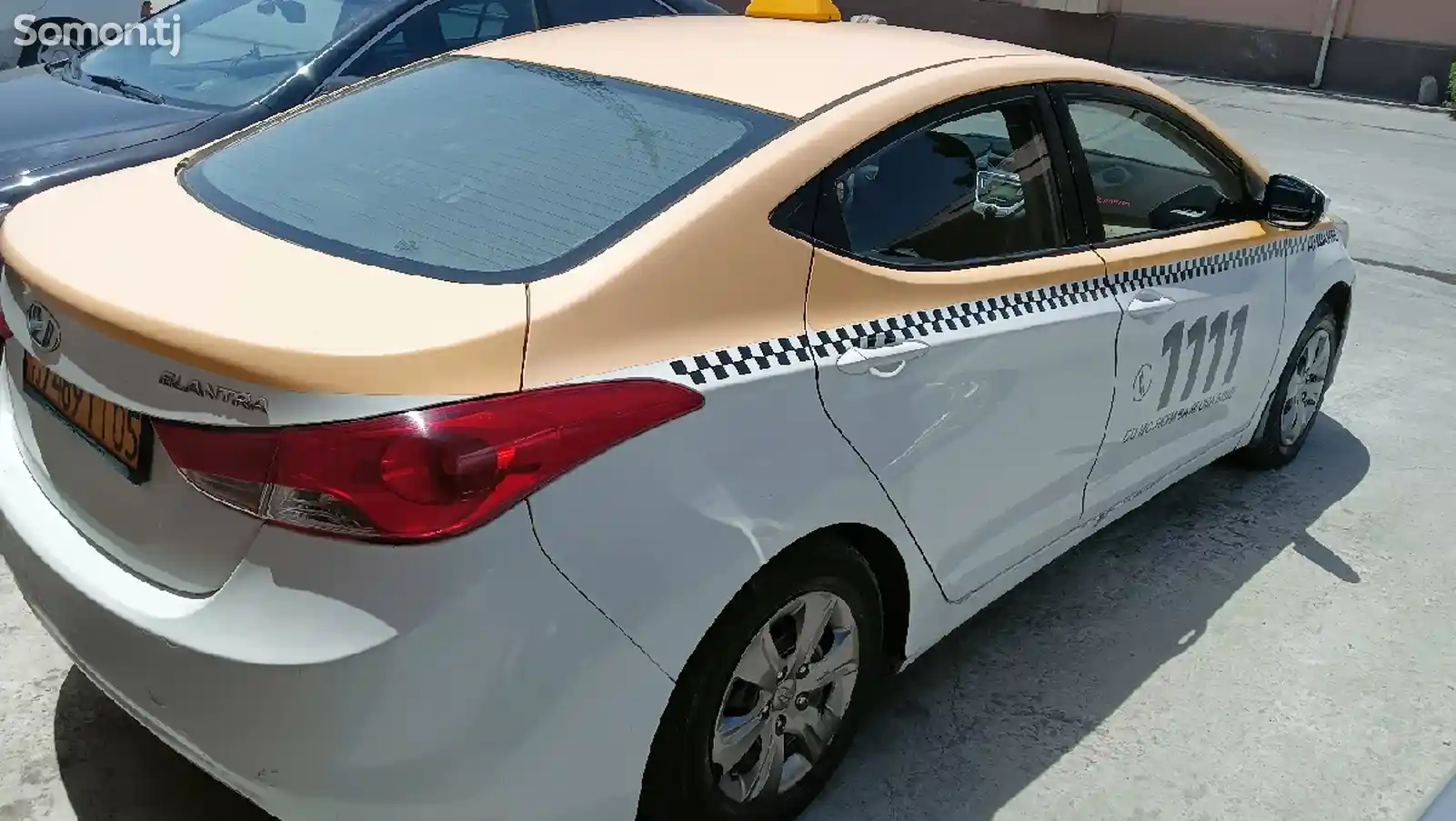 Hyundai Elantra, 2011-4