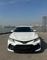 Toyota Camry, 2018-3