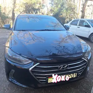 Hyundai Elantra, 2017