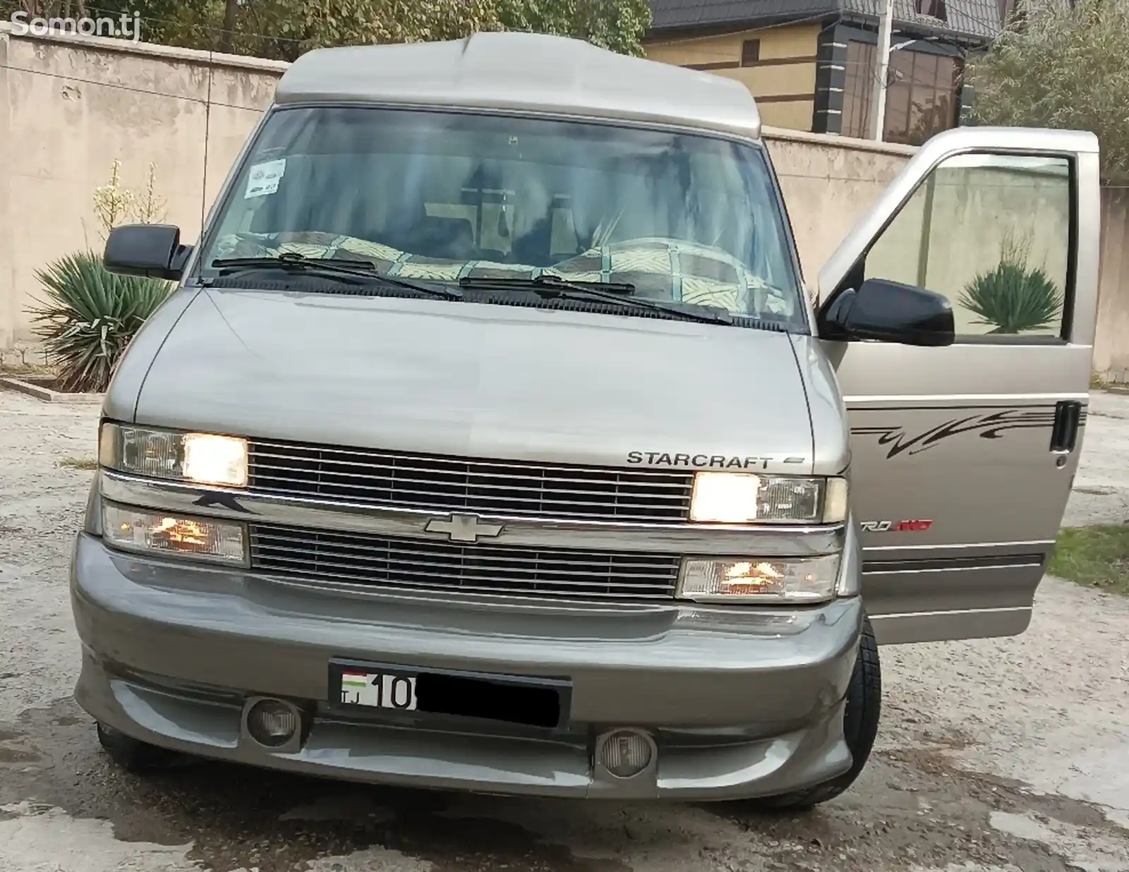 Chevrolet Astro, 2001-4